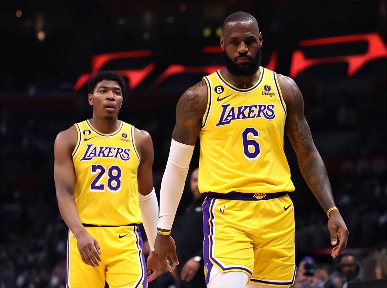 康现金流与 康现金流与